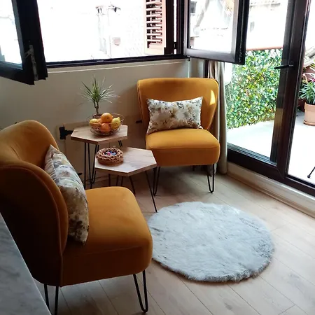 & Stars Free Parking Guest house Trogir