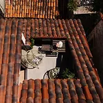 Old Town Stars With Free Parking Trogir