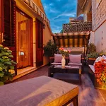 Pensión Old Town Stars With Free Parking 4*