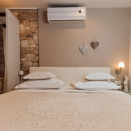 Old Town Stars With Free Parking Guest house 4*