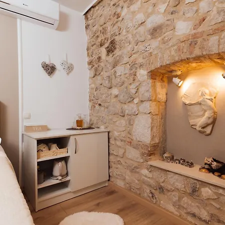 Old Town Stars With Free Parking 4* Trogir